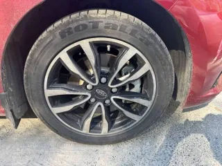 JAC J7, 2023 года, 136 лс, АКПП, легковой автомобиль. VIN – LJ12FKT3XP4031733. В залоге у ПАО «Банк Уралсиб».