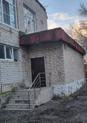 Нежилое помещение, общей площадью 718,8 кв.м., этаж – 1,2 эт., номера на поэтажном плане 1 этаж комнаты №№ 4а, 4б, 4, 5, 6, 7, 8, 9, 10, 12, 13, 15, 16, 17, 18, 19, 20, 23, 24, 25, 29, 30, 31, 32, 33, 34, 35, 36, 36а, 37, 37а, 38, 39, 40, 42, 43; 2 этаж комнаты№№9, 10, 11, 12, 13, 14, 15, 15а, 16…