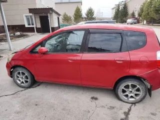 Honda Fit 2001 года, 86 лс, АКПП Автомобиль легковой, марка: HONDA, модель: FIT, VIN: Отсутствует, гос. рег. номер: М885УЕ22, год изготовления: 2001