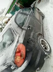 Chery A13 2012 года, черный цвет. VIN: Y6DAF6854C0013629, ПТС: 77 TX 992779, госномер: X842HB37. Бензиновый двигатель объемом 1497 куб. см. Экологический класс 4. Разрешенная максимальная масса 1575 кг, масса без нагрузки 1275 кг.