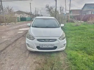 Hyundai Solaris, 2013 года, 123 лс, 229000 км, АКПП, VIN: Z94CT41DBDR202574, гос.номер О217АР134