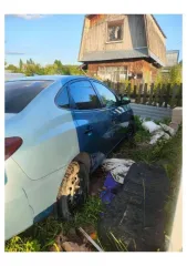 Hyundai Elantra 2007, 122 лс, 328 087 км. Легковой автомобиль, марка: Hyundai, модель: Elantra 1,6 GL MT, год изготовления: 2007, VIN: KMHDT41BP7U245557, г/н: Т553ХР12. Автомобиль не на ходу после аварии. Повреждены кузов и ходовая с левой стороны. Двигатель целый, коробка треснула. Требуется…