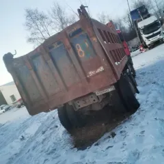 Рама от самосвала Hino 655191 JHDFLV00017143 VIN X896551CACOBA7150 госномер E560КУ28, 2012 год выпуска, находится в Благовещенске (Свободный).