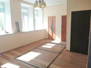 Помещение площадью 27,30 кв.м. адрес (местонахождение) объекта:  646600, Омская обл, Горьковский р-н, Горьковское рп, Красный Путь ул, дом № 5 Помещение площадью 27,30 кв.м. адрес (местонахождение) объекта:  646600, Омская обл, Горьковский р-н, Горьковское рп, Красный Путь ул, дом № 5 
Общая…