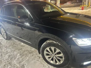 Volkswagen Tiguan 2017 Легковой автомобиль Volkswagen Tiguan 2017 г.в., VIN XW8ZZZ5NZJG208857; с имуществом, являющимся предметом торгов, можно ознакомиться по предварительной записи у организатора торгов в рабочие дни (тел.:+7-909-332-68-24) посредством направления запроса об ознакомлении с…