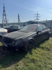 Mercedes-Benz E200 2004 - МЕРСЕДЕС-БЕНЦ Е200; 2004 г.в.; Ограничения на рег. действия. автомобиль; марка(модель): МЕРСЕДЕС-БЕНЦ Е200; год выпуска:2004, VIN: WDB2110421A540282; цвет: черный; мощность двигателя:163(119.9); рабочий объем двигателя, куб. см 1796; тип двигателя: бензиновый на бензине…