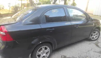 Chevrolet Aveo, 2007. Транспортное средство: Шевроле Авео, ГРЗ В145ХВ82, 2007 года выпуска, идентификационный номер KL1SF69YE8B093395, цвет: черный, мощность двигателя 63,3 (86) кВт (л.с.). Транспортное средство на ходу, по кузову имеются царапины. Машина стоит по адресу: г. Ялта, ул. Батурина, д…