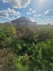 Земельный участок 1200 м² с жилым домом 97,9 м², Тюменская область. Земельный участок с одноэтажным жилым домом Шепель. Земельный участок площадью 1200 м², с кадастровым номером 72:17:2208002:553, с одноэтажным жилым домом площадью 97,9 м², с кадастровым номером 72:17:2208002:4046, расположенные по…