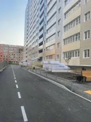 Квартира площадью 33,7 кв.м по адресу: г. Краснодар, ул. Российская, д. 267, корп. 5, кв. 244. Кадастровый номер: 23:43:0129001:66749. Имеются обременения: залог и арест. Начальная цена 2 452 080,00 руб., задаток 24 521,00 руб., шаг аукциона 24 521,00 руб.