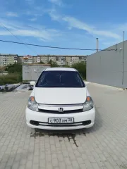 Honda Stream 2006 года выпуска, номер кузова RN12105214.