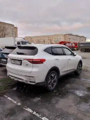 Haval F7, 2021 года, 190 лс, 50000 км, полный привод. Автомобиль Марка, модель HAVAL F7, год выпуска 2021, VIN код XZGFF06AXMA322090. Является предметом залога, залогодержатель - ПАО «БАНК УРАЛСИБ». Пробег указан примерно.