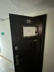 Нежилое помещение 19,3 кв.м, Краснодарский край, г. Краснодар, ул. Сормовская, д. 210, помещение 4045. Кадастровый номер 23:43:0414011:3085. Задаток 285 060 руб., шаг аукциона 19 004 руб., ув. 94.