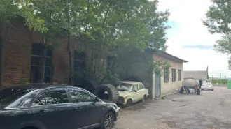 Нежилое здание 353,4 кв.м и земельный участок 1769 кв.м, Воронежская область. Здание 353,4 кв.м, кадастровый номер: 36:11:0900006:219 и земельный участок, площадь: 1 769 кв.м, категория земель: Земли населенных пунктов, разрешенное использование: размещение производственных объектов, кадастровый…