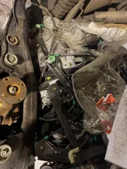 Автозапчасти б/у 6619 шт. Годные остатки: автозапчасти – 6 619 штук. Реализуется в качестве годных остатков, а также в качестве вторичного сырья, лома, утиля. Описание см. в разделе "документы" п. 3 извещения. Имущество продается в том виде, в каком оно есть, и в случае продажи возврату и обмену не…