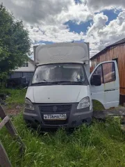Автомобиль грузовой 3009А9, 2017 года выпуска, VIN: Z783009A9J0041929, цвет кузова — белый. Автомобиль на ходу. Длительное время не эксплуатировался. По кузову имеются следы коррозии по нижним кромкам кабины, дверей, раме фургона, задним воротам и в подкапотном пространстве. Салон имеет следы…