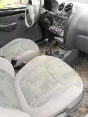 DAEWOO Matiz 2013, легковой автомобиль, VIN XWB 4A11EDDA581395 (возможны скрытые дефекты). Имущество в залоге у ПАО "СОВКОМБАНК". Ознакомление с имуществом и документами по предварительному согласованию в период приема заявок в рабочие дни с 9:00 до 18:00 по электронной почте и телефону…