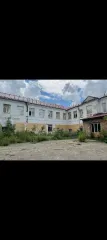 Нежилое здание 1582 кв.м, Тульская область, г. Донской - нежилое здание с кадастровым номером 71:26:010105:346, площадью 1582 кв.м, по адресу: Российская Федерация, Тульская область, город Донской, мкр. Центральный, улица Калинина, д.38; земельный участок с кадастровым номером 71:26:010105:302…
