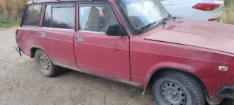 ВАЗ 21043, 1998 года, красный, бензин, 71 л.с. (52.5 кВт), объем 1.5 л (1451 см³), пробег 83837 км. VIN: XTA210430X0685202, госномер К244ХК 11. Особенности: заменен двигатель, возможны проблемы с регистрацией ТС.