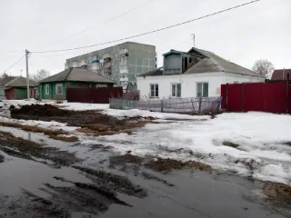 Жилой дом 72,3 кв.м и земельный участок 985 кв.м, Омская область. Дом 72,3 кв.м. и земельный участок 985 кв.м. в Омской обл. еще Дом 72,3 кв.м. и земельный участок 985 кв.м. в Омской обл. еще. Жилой дом, площадь: 72,3 кв.м., кадастровый номер: 55:02:000000:1398, земельный участок, площадь: 985…