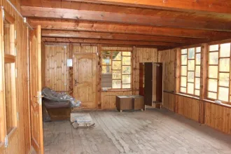 Два нежилых здания 156.8 кв. м, Московская область, Спецлесхоз Учинский. Общая площадь 156.8 кв. м, кадастровые номера: 50:13:0000000:20874, 50:13:0000000:20888. Количество этажей: 2. Назначение здания: Свободное.