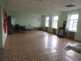 Нежилые здания 238,6 м², Ярославская область, Мишутино Нежилые здания с земельным участком (Мишутино) с кадастровыми номерами 76:05:010101:1974, 76:05:010101:1957 на земельном участке с кадастровым номером 76:05:171001:9007, площадью 205,9 и 32,7. Общая площадь: 238,6.