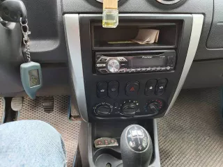 Легковой автомобиль, марка: Nissan, модель: Almera, год изготовления: 2013, цвет: синий, VIN: Z8NAJL00050058856, сведения о залоге: ООО "Драйв Клик Банк" (ИНН 6452010742)