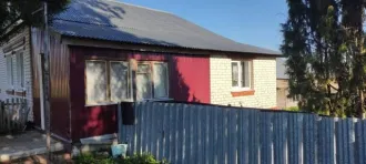 Доля дома 59.4 кв.м и участка 1600 кв.м в Нижегородской области. В собственности 1/2 доля жилого дома и 1/2 доля земельного участка, а также дополнительно 1/2 доля земельного участка. Общая площадь участка 1600 кв.м. Адрес: Россия, Нижегородская обл., Лукояновский р-н, с. Большое Мамлеево, ул…