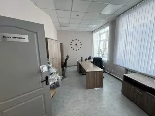 Здание нежилое к/н 73:24:010206:1236, пл. 203,1 кв.м.
Находящееся по адресу: г.Ульяновск, ул.Железнодорожная д.25 пом.74-81, 84, 85, 107-110