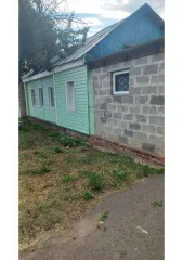 Доля в праве общей долевой собственности на жилой дом площадью 55,3 кв.м (кадастровый номер 68:29:0206006:64) и земельный участок площадью 570 +/- 8 кв.м (кадастровый номер 68:29:0206006:10). Расположение: Россия, Тамбовская область, г. Тамбов, ул. Загородная, дом 14. Размер доли: 1/4. Все риски…