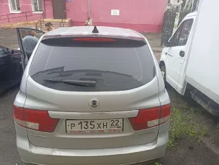 Легковой автомобиль марки: SsangYong, модель: Kyron II, год выпуска: 2011 г., идентификационный номер (VIN): Z8US0A16SB0017903. Автомобиль находится в залоге у ПАО "Совкомбанк".