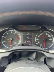 Audi A4, 2009 года, 211 л.с., 237790 км, полный привод, АКПП, легковой седан, VIN: WAUZZZ8K29N078042, цвет белый, двигатель CDN 044171, объем 1984.0 куб. см, мощность 155.2/211.0 кВт/л.с.