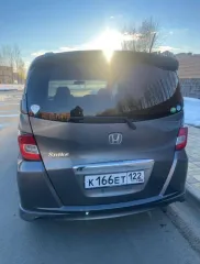 Автомобиль Honda Freed Spike 2012 года выпуска, 118 л.с., пробег 122000 км. Кузов № GB31420888.