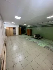 Нежилое помещение магазина Медтехника 76.7 кв.м Владимирская область нежилое помещение магазина «Медтехника», назначение – нежилое, количество этажей – 1, кадастровый номер 33:25:000142:656, общей площадью 76,7 кв.м, расположенное по адресу: Владимирская область, город Гусь-Хрустальный, улица 2-ая…