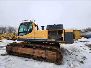 Экскаватор гусеничный Hyundai R300LC-9SH, заводской номер HHKHZ808LE0000183, 2014 год выпуска, госномер 58 УЕ 9248 (63 СВ 9366). Экскаватор гусеничный Hyundai R300LC-9S, заводской номер HHKHZ810LE0001178, 2014 год выпуска, госномер 58 УЕ 9241 (63 СВ 9362). Трактор ДТ-75 ДЕРС2 с буровой установкой…