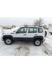 Lada Niva 2024 года, 83 л.с., 25000 км, полный привод. Легковой автомобиль, LADA NIVA; номер двигателя 2123 1364735; VIN: XTA212300S0917858. Находится в залоге у АО «Азиатско-Тихоокеанский Банк». ТС б/у, возможно наличие скрытых дефектов.
