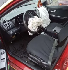 Марка, модель KIA, RIO, год выпуска 2012, тип ТС легковой комби (хэтчбек), VIN Z94CB41ABCR025890, Цвет желтый, Регистрационный знак: НЕ00177 имеет повреждения кузова после ДТП. 
Место нахождения автомобиля: г. Москва, Красногвардейский бульвар, д.11