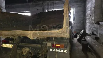 Жилой вагончик, KAMAZ 55111, 1996; Автомашина KAMAZ 55111, 1996 года (документов нет). Реализуемое имущество неоднократно подвергалось ремонту, в следствии чего номерные агрегаты могут отсутствовать или не совпадать с указанными в документах (ПТС, ПСМ, СТС и т.д.), что может повлечь за собой…