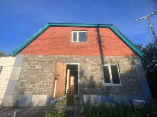 (Жилой дом, площадью 126 кв.м., 2 этажа),кадастровый номер 86:10:0101143:541; Адрес: Ханты-Мансийский автономный округ – Югра, г. Сургут, ДПК № 39 «Пищевик», ул. Дружбы, д. 35,  
(Земельный участок, площадью 791 кв.м.) кадастровый номер 86:10:0101143:435. Адрес: Ханты-Мансийский автономный округ –…