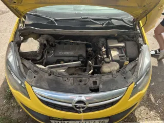 Opel Corsa 2012 года, желтый, VIN: W0L0SDL68D4024524, ПТС: 77УВ 891862, госномер: Н864РН716, мощность двигателя 101 л.с., объем 1398 см³. Не на ходу, требуется ремонт коробки передач, имеются сколы и вмятины по кузову, трещина на лобовом стекле. Имущество в залоге у ПАО "Совкомбанк". Ознакомление с…