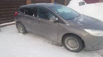 FORD Focus, 2013 г., серо-коричневый, комби (хэтчбек). VIN: X9FKXXEEBKDD53283. Объем двигателя: 1596 см³, мощность: 77 кВт (104.7 л.с.), передний привод, коробка передач: робот. Состояние: удовлетворительное, бывшее в эксплуатации, работоспособное, требует ремонта или замены мелких деталей. Вид…