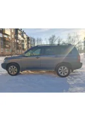 Toyota Kluger, 2000 года, 160 лс, АКПП. Автомобиль легковой, марка: Toyota, модель: Kluger, VIN: отсутствует, номер кузова: ACU200001652, гос. рег. номер: А215КМ138, год изготовления: 2000.