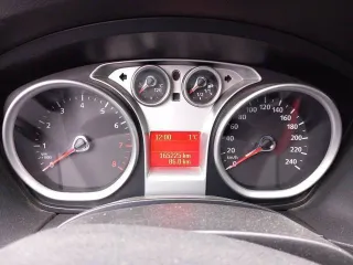 Ford Focus, 2008 года, 100 лс, 165225 км, АКПП, Автомобиль FORD FOCUS, 2008, VIN: WF0PXXWPDP8L76404. В залоге у ООО МФК «ПСБ Финанс»