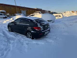 Chevrolet Cruze 2012 Автомобиль марки CHEVROLET модель Cruze 2012 г.в. VIN-номер XUFJA685JC3053287 С имуществом, являющимся предметом торгов, можно ознакомиться по адресу: Россия, ЯНАО, г. Ноябрьск, с момента публикации сообщения о продаже имущества и до окончания приема заявок по предварительной…