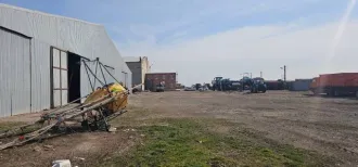 Здания, 2110.3 кв.м, 143.3 кв.м, 3160.6 кв.м, Ростовская область, Азовский район. Здание, 2110.3 кв.м, адрес: 346770, Ростовская область, р-н. Азовский, с.Александровка, ул. Северная, д. 10-а, кадастровый номер: 61:01:0010101:6262; Здание, 143.3 кв.м, адрес: 346770, Ростовская область, р-н…