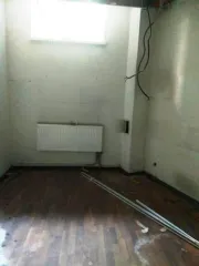 Нежилые помещения (кладовые) по адресу: Санкт-Петербург, Московское ш., д. 26, корп. 2, стр. 1: №76-Н, кадастровый номер 78:14:0007685:5613, площадь 11 кв.м; №77-Н, кадастровый номер 78:14:0007685:5614, площадь 10,5 кв.м; №78-Н, кадастровый номер 78:14:0007685:5615, площадь 10,7 кв.м; №79-Н…