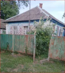 Доли дома 68.1 кв.м и участка 2172 кв.м, Краснодарский край 1/4 доля дома и 1/4 доля земельного участка в Краснодарском крае еще 1/4 доля дома и 1/4 доля земельного участка в Краснодарском крае еще 1/4 доля в праве на жилое здание, площадь: 68,1кв.м., кадастровый номер: 23:32:0503013:697 и 1/4 доля…