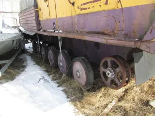 Четра ТМ-130 2011. Гусеничная транспортная машина, год изготовления 2011, заводской № машины (рамы) 000341, № двигателя ВО435450, коробка передач № ОАО КМЗ 10110093, цвет жёлтый, ПФ-115, вид движителя гусеничный, мощность двигателя 104/2507 кВт (л.с.), конструкционная масса 11200 кг, максимальная…