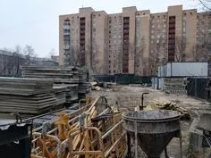 Право требования на оформление в собственность недвижимого имущества (нежилого помещения 44,10 кв.м),  этаж 14, условный номер 1414. 
Расположенного по адресу: город Москва, СВАО, Бабушкинский район, улица Менжинского, вл. 30, стр. 1
Залог в пользу Банк ВТБ (ПАО)