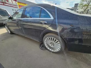 Mercedes Benz S 500 4MATIC, 2015 г.в., VIN WDD2221851A195078. Отсутствуют ключи, отсутствует двигатель в сборе с навесным оборудованием, отсутствует автоматическая коробка передач, автомобиль в таком виде простоял значительное время, около 2х – 3х лет, тормозная система, диски и суппорта сильно…