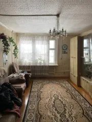 Доли квартиры 57,0 кв. м, г. Слободской, Вокзальная, 16-7, Кировская обл. 1/3 доля квартиры в Кировской обл., еще 1/3 доля квартиры в Кировской обл., еще 1/3 доля в праве общей долевой собственности на квартиру по адресу: Кировская обл., г. Слободской, ул. Вокзальная, д. 16, кв. 7, кад…